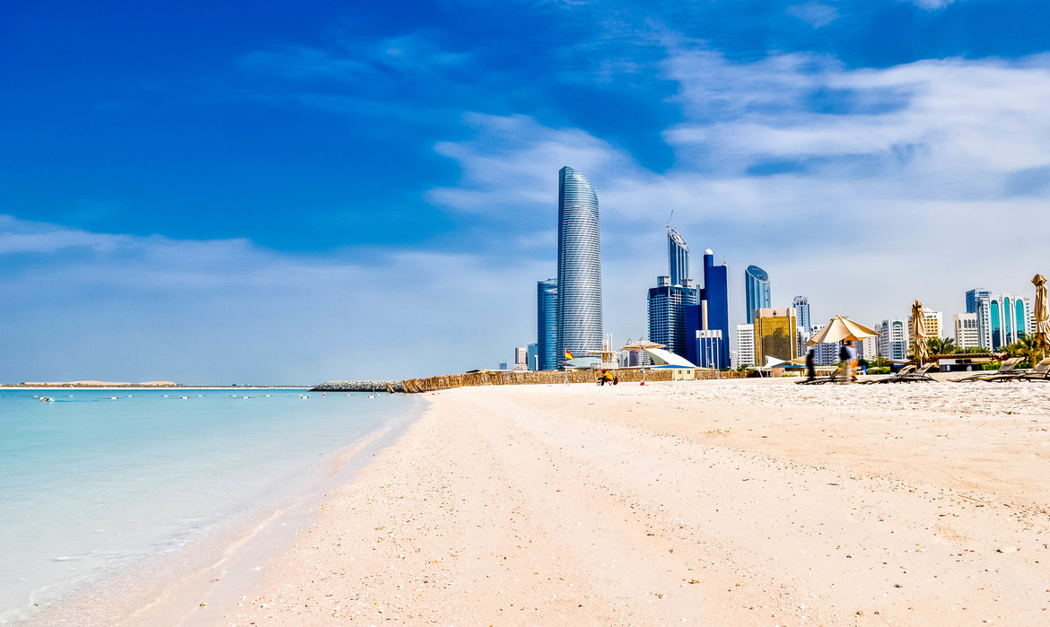 4100_beach-in-abu-dhabi-uae-istock_61254516_large-2.jpg